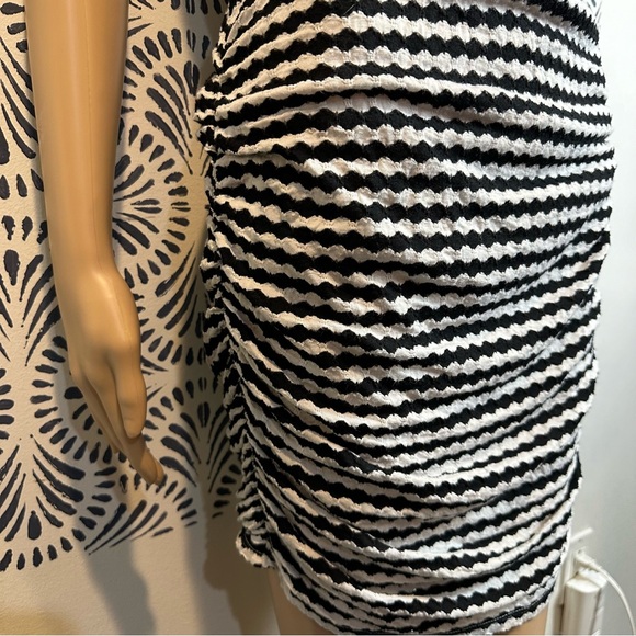 Victorias Secret Black And White Stripe Ruched Hip Tank Dress - Picture 3 of 12